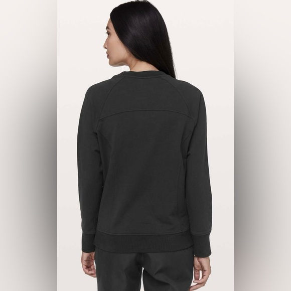 Lululemon Scuba Crew  Size 12   Black   EUC - Picture 2 of 11